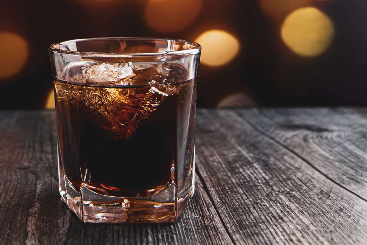 black-russian-cocktail-recipe
