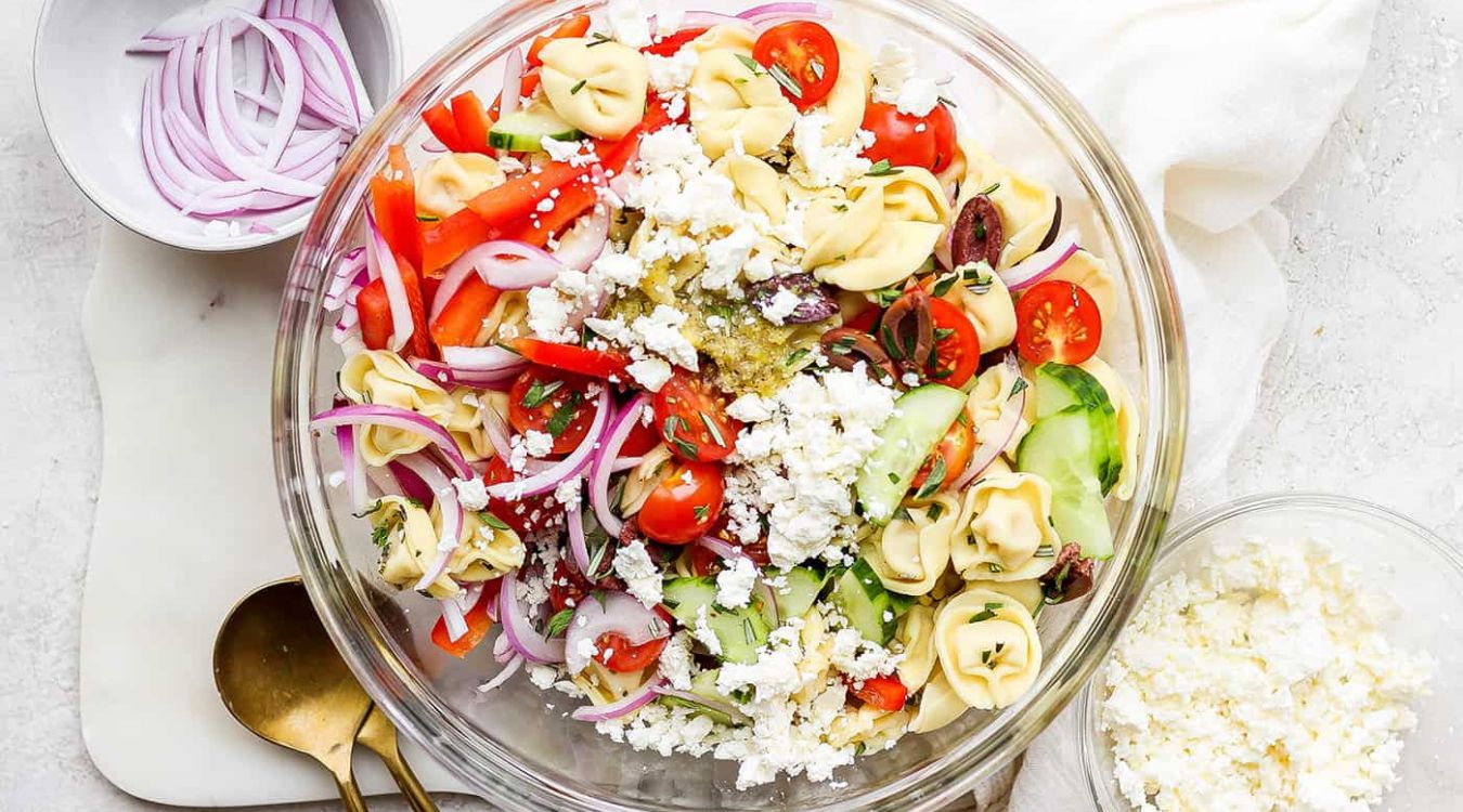 cold-greek-tortellini-salad-recipe
