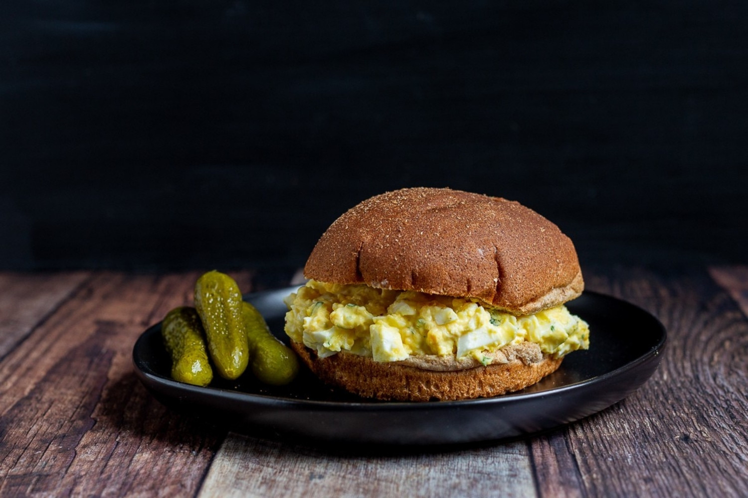 greek-yogurt-egg-salad-sandwich-recipe