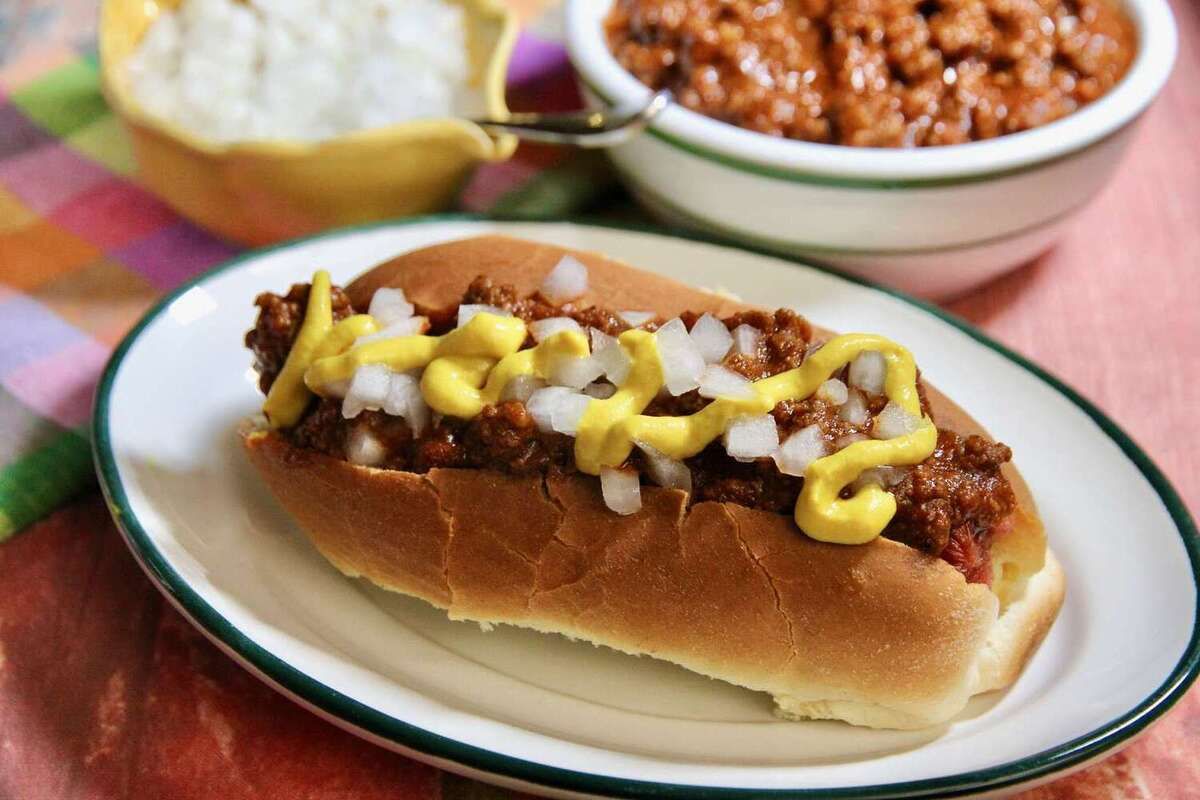 michigan-hot-dog-recipe