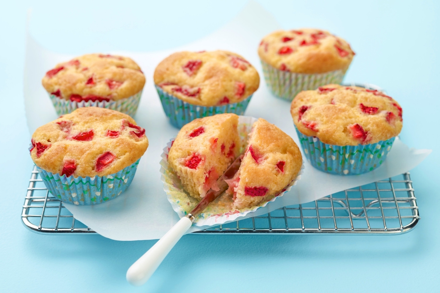 strawberry-muffins-recipe