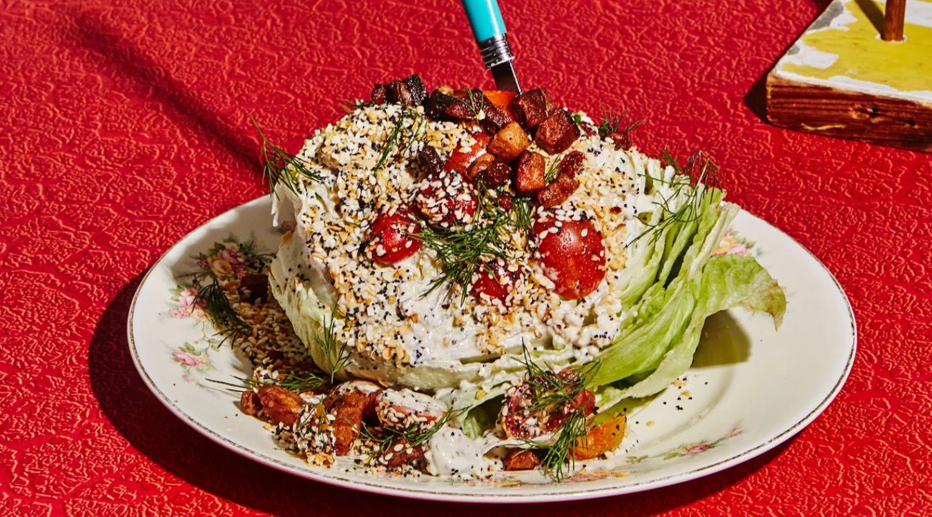 wedge-salad-with-blue-cheese-dressing-recipe